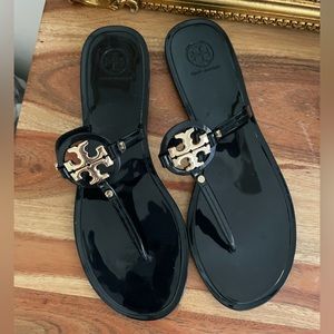 Tory Burch Mini Miller Thong Sandal in Black Size 10